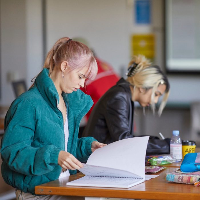 Students in a Screen Printing class