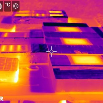 Adaptive daytime radiative cooling and heating for buildings