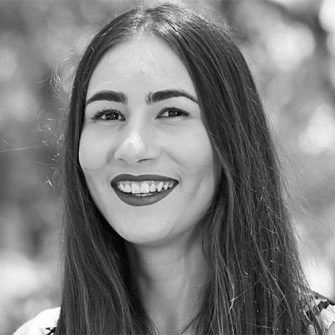 Headshot of Zoe Callis