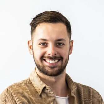 Noah Moonen headshot