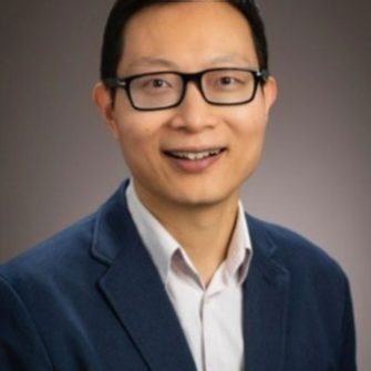 Headshot of Runhuan Feng