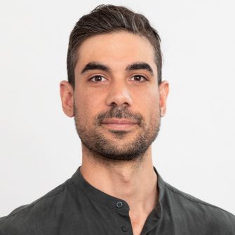 Headshot of Nicholas Giannelis