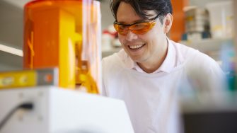 UNSW Biomedical Engineering student in lab