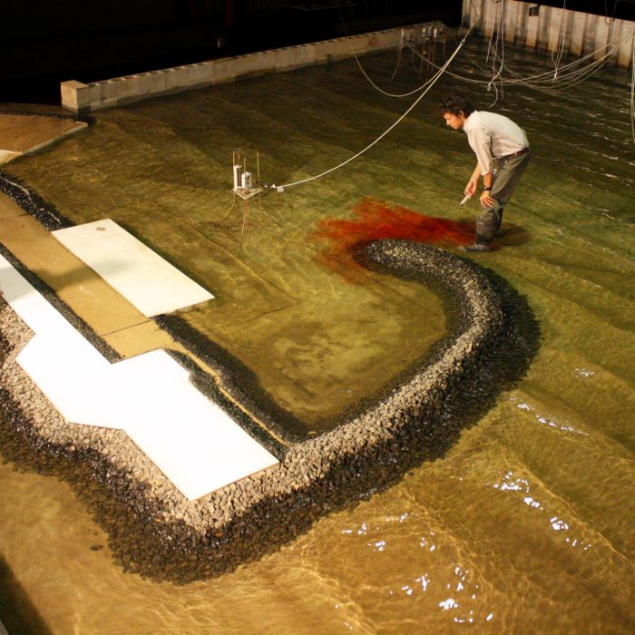 WRL undertakes coastal engineering activities through a dedicated projects team, where full time project staff undertake studies and offer expert advice to industry and government