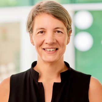 Headshot of Michelle Simmons