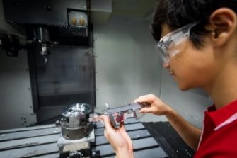 Mechanical Engineer student in the lab