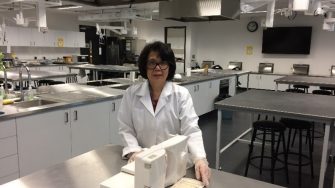 indrawati-tanurdjaja-slicing-sorghum-cowpea-tempeh