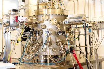 Oxide Molecular Beam Epitaxy System