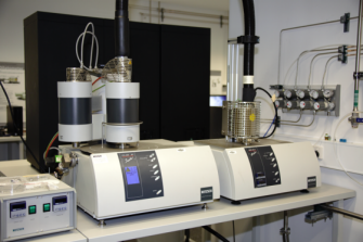 Simultaneous Thermal Analysis (STA) TGA+ DSC - NETZSCH 449 F1 Jupiter