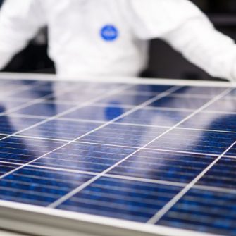 PV modules laminator