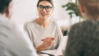 Business people discussion advisor concept