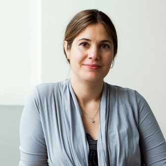 Geni Dechter headshot