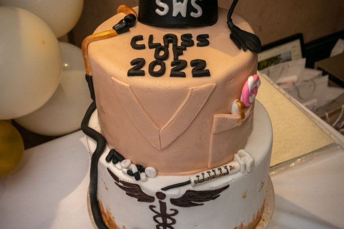 Close up of the SWS Class of 22 cake