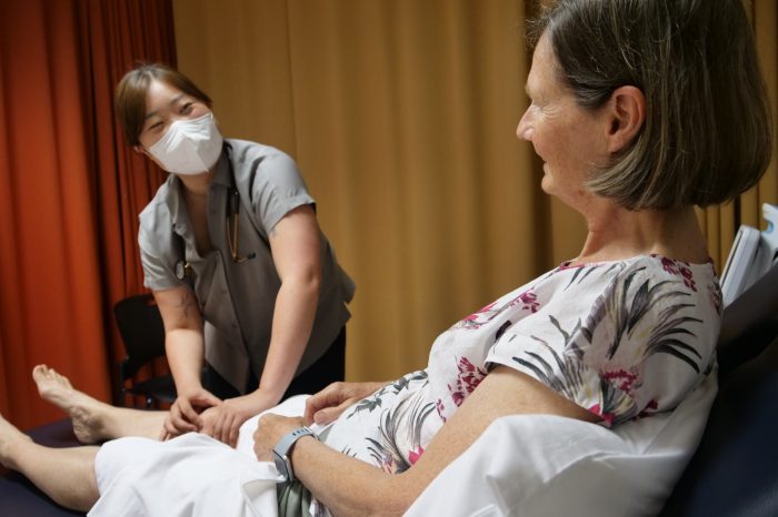 Student interviewing SP