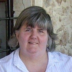 Headshot of Elizabeth Harris