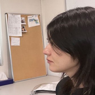 Headshot of Janelle Farmer