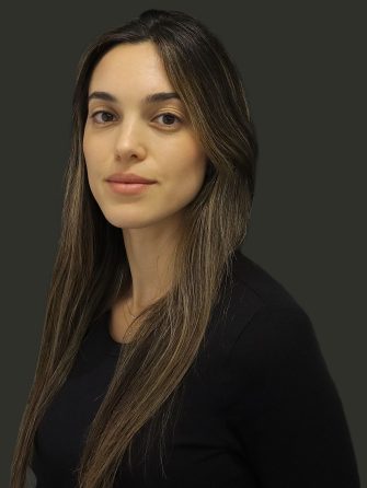 Alyssa Collet Headshot final1