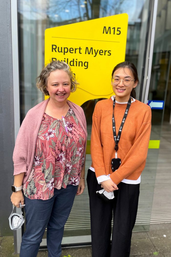 Amanda Lea and Amy Huyhn