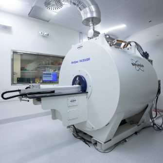 bruker-biospec-avance-III-9420-preclinical-mri.