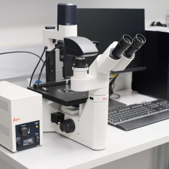2025-01-28-leica-dm-il-led-inverted-microscope
