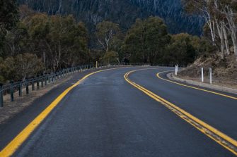 Cropped image of Australian highway to Jindabyne
