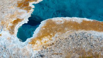 Geothermal pool in Yellowstone National Park