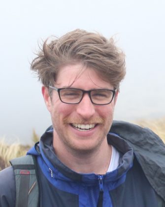 Headshot of Mat Lipson