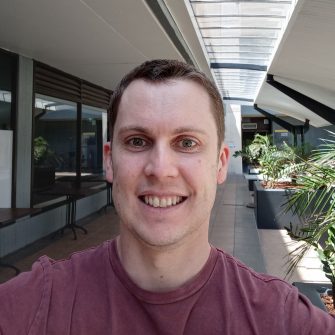 Nicholas Grosfeld headshot