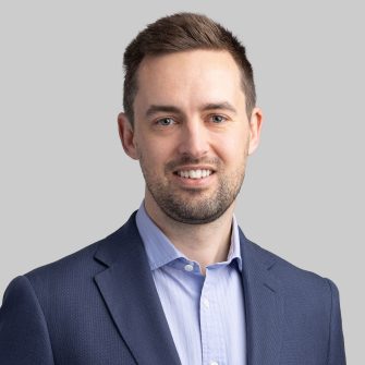 Headshot of Tom Mortlock