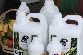 Five bottles of Chitosan in different sizes