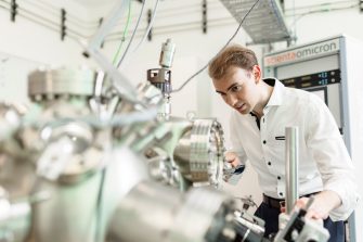 Students learning in the Science facilities at the UNSW Kensington campus
