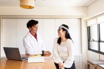 Students learning in the Science facilities at the UNSW Kensington campus