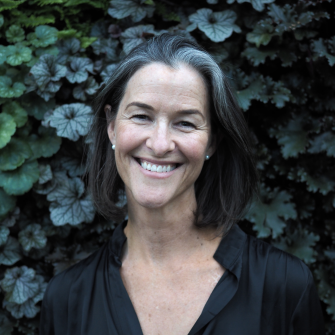 Alison Richards Headshot