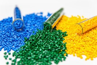 Polymeric dye. Plastic pellets. Colorant for plastics. Pigment in the granule