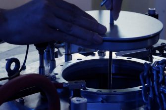 Physics laboratory equipment