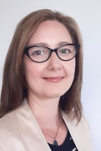 Headshot of Irina Coineagu