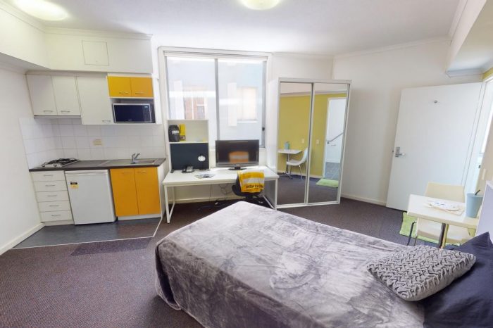 Jacaranda Hall, is student accommodation designed to provide a secure and comfortable living environment for students.  Each bedroom in our UNSW apartments has a large study desk, ample storage space and a very comfortable king size single bed.