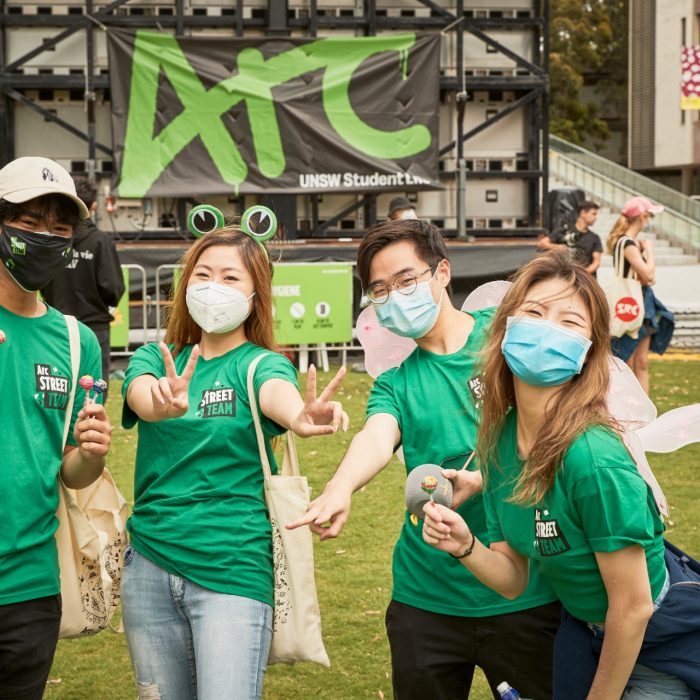 Happy students at O week 2022