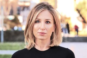 Headshot of Lisa Zamberlan