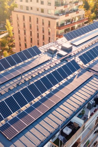 CHICAGO - SEPTEMBER 01:  Solar photovoltaic panels generate electricity at an Exelon solar power facility on September 1, 2010 in Chicago, Illinois. The 10-megawatt facility located on the city's south side is the largest urban solar installation in the United States. The 32,292 panels can generate more than 14,000 megawatt-hours of electricity per year, enough to meet the annual energy requirements of up to 1,500 homes.  (Photo by Scott Olson/Getty Images)