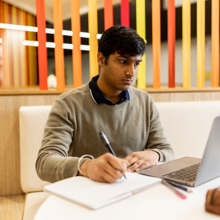 Students at UNSW Sydney Kensington campus
