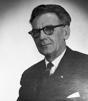 Francis Patrick Dwyer - Faculty of Science profile portrait